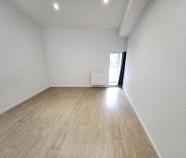 STUDIO AVEC COIN CHAMBRE AV DE LA REPUBLIQUE/MONTFERRAND - Photo 1