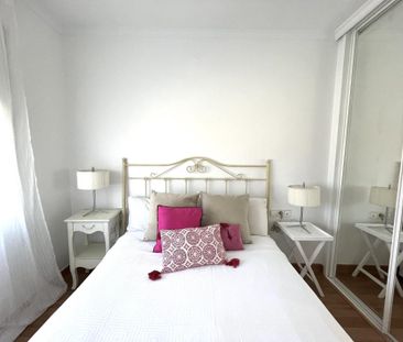 Piso de alquiler en Passeig de la Marina, 132, Lluminetes - Photo 2