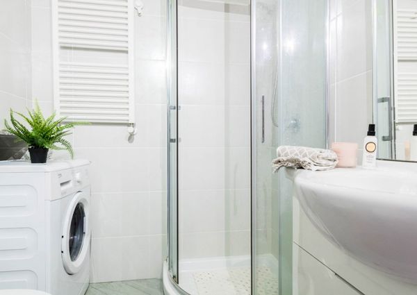 Intimate and nice single room in Via Pezzotti