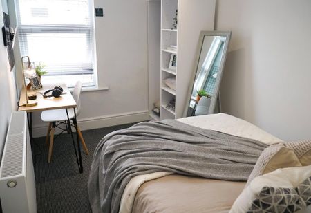 1 bedroom in a house share to rent - Photo 5