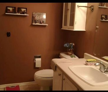 For Lease - 3025 Cedarglen Gate Unit# 29, Mississauga, Ontario - Photo 1