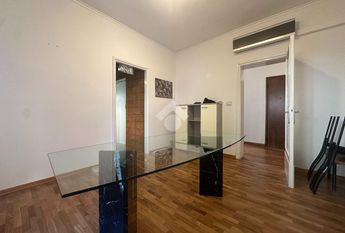 Porzione di trifamiliare in affitto