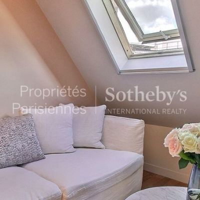 Appartement à louer à Paris 8Ème - Photo 1