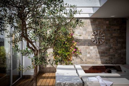 Viale Cassala, Milan, Lombardy 20143 - Photo 5