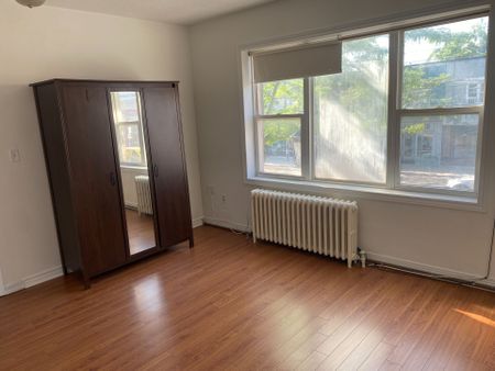 For Lease - 2890 Lake Shore Boulevard Unit# Apt. 3, Toronto, Ontario - Photo 3