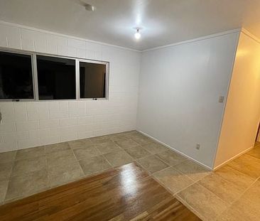 Charming Glenfield 1 bedroom Unit - Photo 4