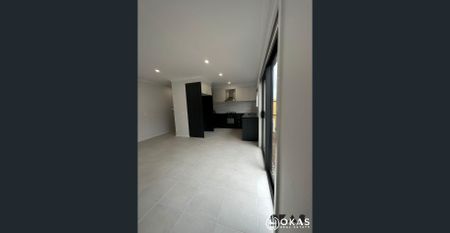 Stylish Family home for Rent in heart of new Tarneit - Photo 3