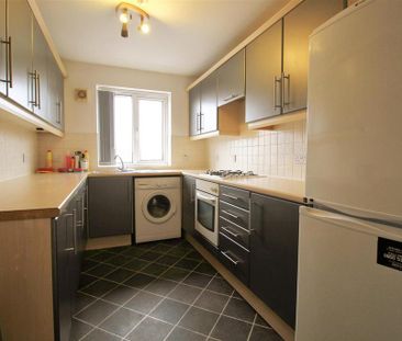2 bedroom apartment to rent - Photo 6