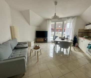 Appartement à louer, 2 pièces - Bischheim 67800 - Photo 1