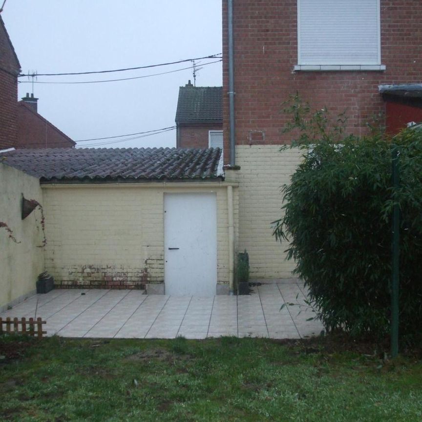 Maison 5 pièces 93.12 m - Photo 1