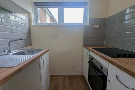 1 bedroom flat to rent - Photo 5