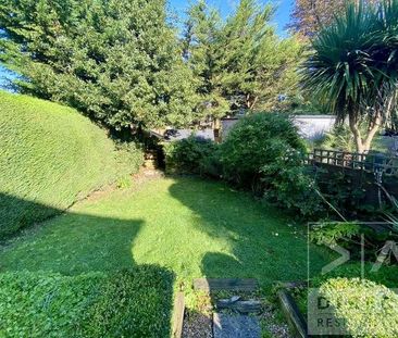 Rosebank, Epsom, KT18 - Photo 6