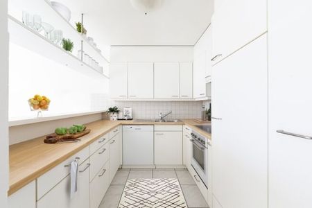 Living is creating a small oasis - Photo 4