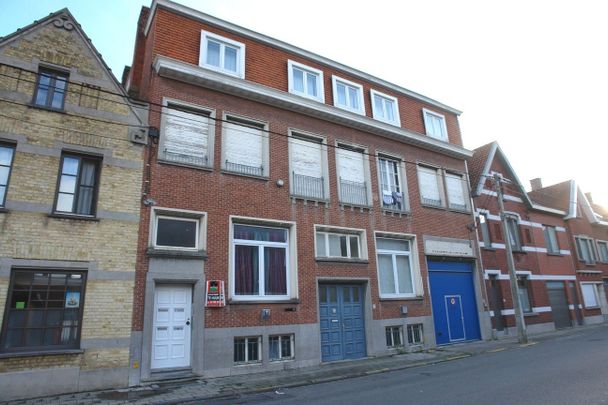 EENSLAAPKAMERAPPARTEMENT IN DE NABIJHEID VAN HET STATION - Foto 1