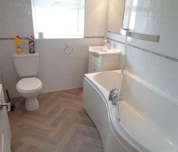 Westminster Drive, Westcliff On Sea, SS0 - Photo 6