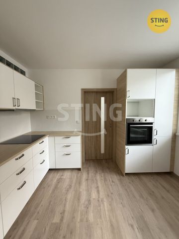 Byt 2+1 k pronájmu, Olomouc / Neředín, ulice Jílová - Fotografie 2