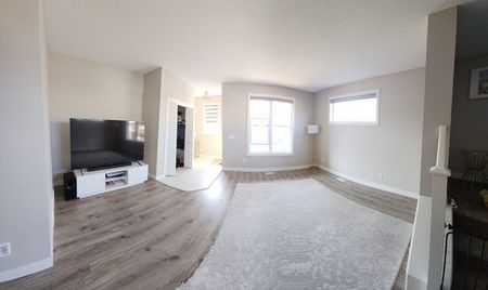 133 Seton Terrace Southeast, Calgary - Photo 4