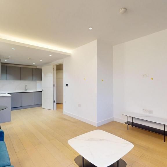 1 bedroom ground floor flat to rent - Photo 1