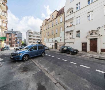 Przestrzeń na Jeżycach — kawalerka do pracy 32.6 m² - Photo 4