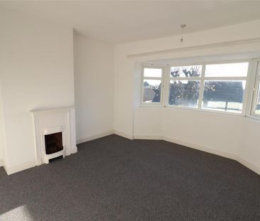 3 bedroom end of terrace house to rent - Photo 5