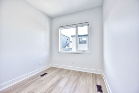 For Lease - 385 McRoberts Avenue Unit# Laneway, Toronto, Ontario - Photo 3