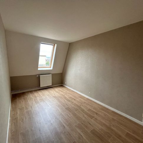 Location Appartement 4 pièces 74 m² La Châtre - Photo 1