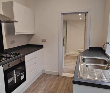 1 bedroom ground floor flat to rent - Photo 2