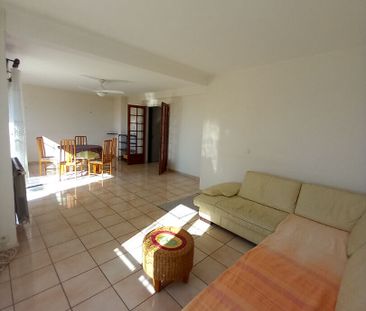 Appartement T3/T4 MEUBLE CHAUFFAGE ET EAU CHAUDE INCLUS - Photo 2