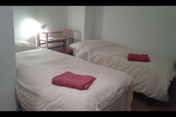 2 Bed Flat, Sheffield, S2 - Photo 1