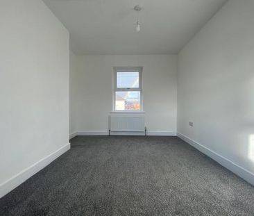 Birchfield Road, Rotherham, Maltby - Photo 2