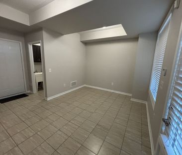 For Lease - 102 Harbourside Drive, Whitby, Ontario - Photo 5