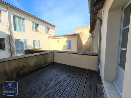 Location Appartement 3 pièces 78m² VILLENEUVE LES AVIGNON 30400 - Photo 4