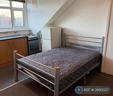 Studio to rent - Photo 4