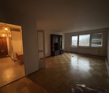 Domarebacken, Norsborg - Foto 1