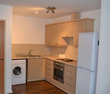 2 bedroom apartment to rent - Photo 4