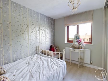 Rockingham Court, Towton, Tadcaster - Photo 2
