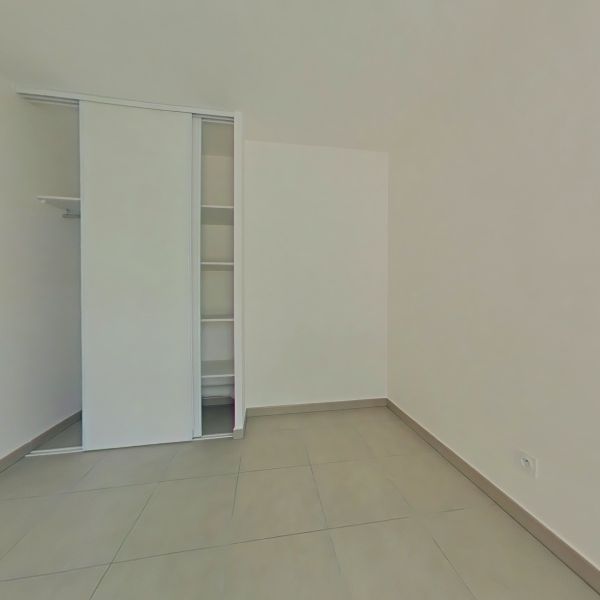 Location Appartement 2 pièces 43m² MONTPELLIER 34000 - Photo 1