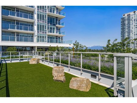Stunning Corner Two Bedroom Home with View in Central Surrey Includes Parking and Storage - Photo 5