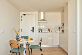 Calle de Perdiguera, Alcobendas, Community of Madrid 28108