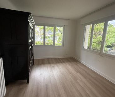 Location Appartement 4 pièces 88m² AIX LES BAINS 73100 - Photo 5