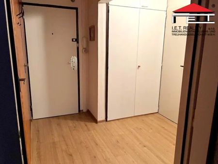 Pronájem bytu 2+kk 48 m - Fotografie 3