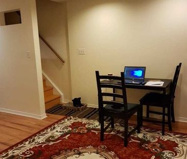 For Lease - 5434 Sweetgrass Gate, Mississauga, Ontario - Photo 4