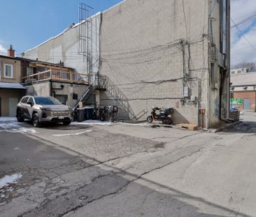 For Lease - 1364 St Clair Avenue Unit# 202, Toronto, Ontario - Photo 3