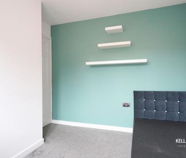 4 bedroom detached house to rent - Photo 4