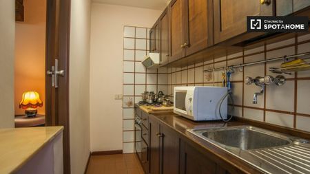 rome, Lazio 00184 - Photo 2