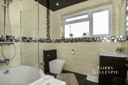 4 bedroom terraced house to rent - Photo 4