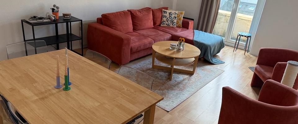 Ab 01.02. bezugsfertige Wohnung mit Einbauküche - Photo 1