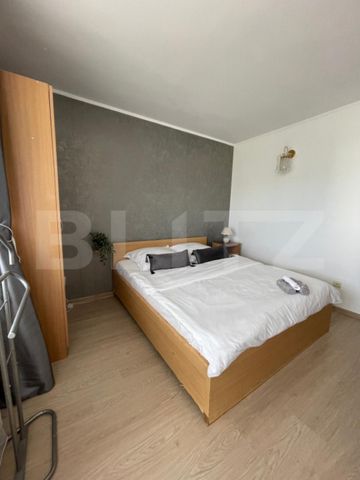 Pensiune de inchiriat, 228 mp, zona Predeal - Photo 2