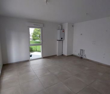 location Appartement T3 DE 58.4m² À SAINT EGREVE - Photo 3