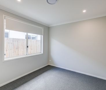 Beautiful Family Home - Photo 5